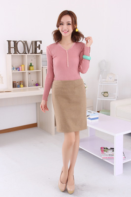 高檔毛呢半身裙 品質(zhì)與實(shí)用的時(shí)尚典范